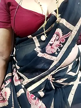 Snapshot of tamiltady chatting on 09.24.25 tamiltady online show from 09.24.25