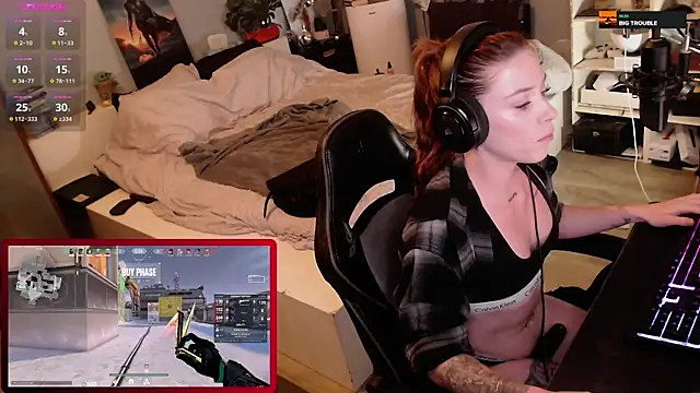 Snapshot of Horny_Makima chatting on 10.29.25 Horny Makima online show from 10.29.25