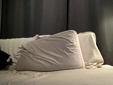 who am i x404 online show from 09.08.25