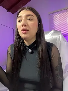 Snapshot of Mia__Gray chatting on 04.08.26 Mia Gray online show from 04.08.26