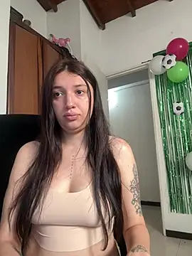 Snapshot of Mia__Gray chatting on 06.11.26 Mia Gray online show from 06.11.26