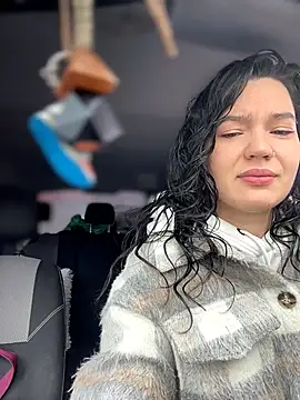 MeekyRich online show from 04.10.26