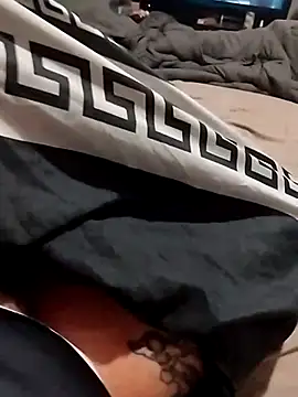 Tattyrob87 online show from 10.26.25