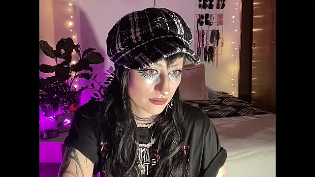 Snapshot of ELENA_UMBRA chatting on 01.15.26 ELENA UMBRA online show from 01.15.26