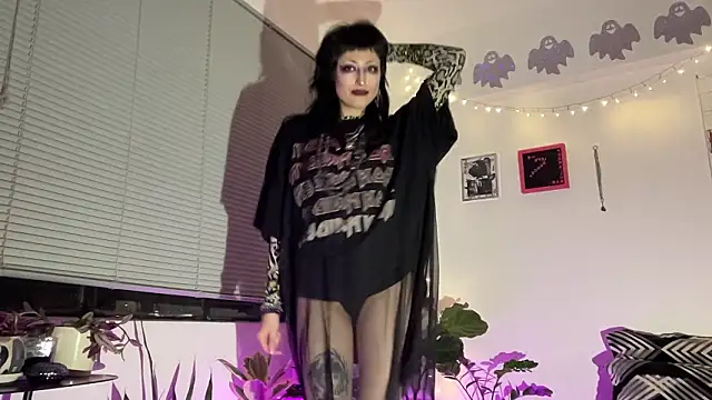 Snapshot of ELENA_UMBRA chatting on 03.17.26 ELENA UMBRA online show from 03.17.26