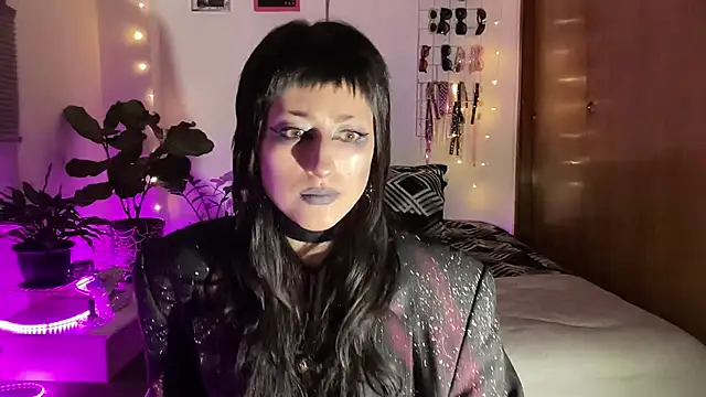 Snapshot of ELENA_UMBRA chatting on 03.18.26 ELENA UMBRA online show from 03.18.26