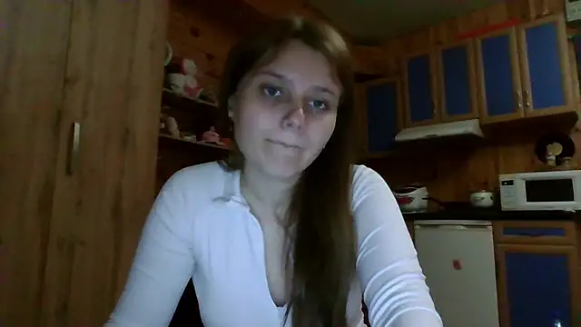 Snapshot of Little_shygirl chatting on 09.30.25 Little shygirl online show from 09.30.25