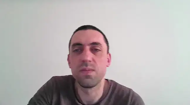 Snapshot of Wiena11 chatting on 03.22.25 Wiena11 online show from 03.22.25