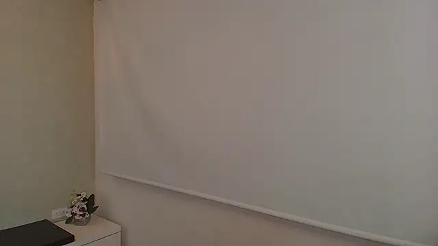 Snapshot of _Victoria_Collins chatting on 09.09.25 Victoria Collins online show from 09.09.25