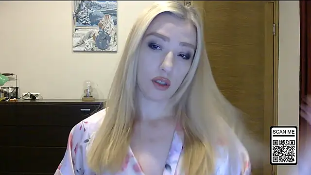 Wild Silk Desire online show from 10.21.25