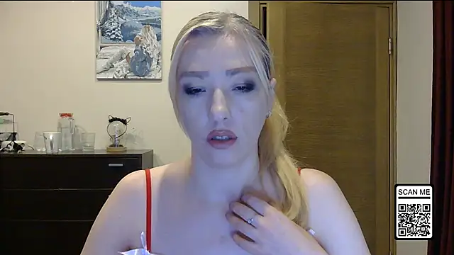 Wild Silk Desire online show from 11.11.25