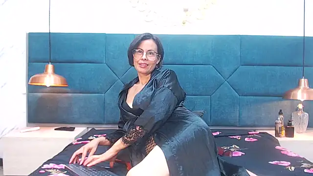 amanda ramirez online show from 03.24.26