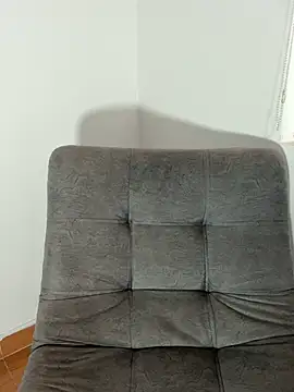 Snapshot of bluum chatting on 02.16.26 bluum online show from 02.16.26