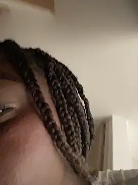 alissradiante1 online show from 03.13.26