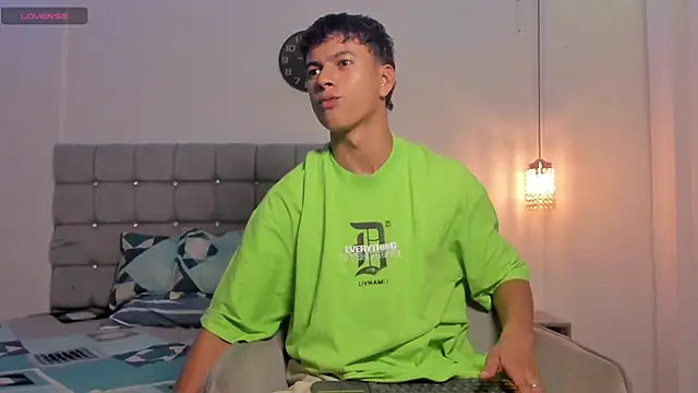 Santy Stump online show from 11.14.25