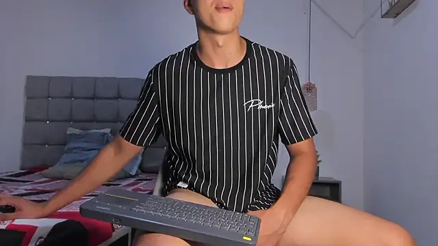 Santy Stump online show from 03.08.26