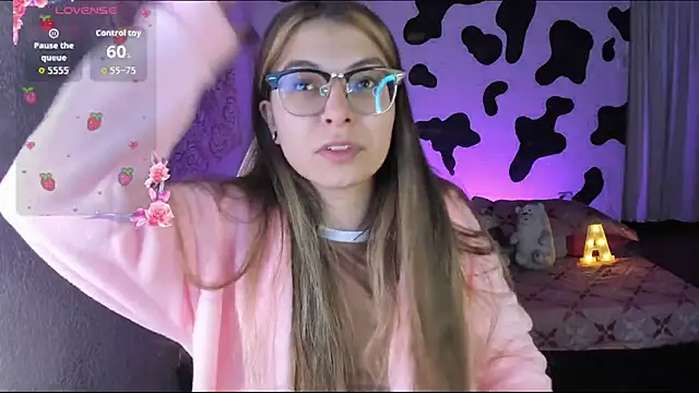 Snapshot of abbie_jensen_ chatting on 01.06.26 abbie jensen online show from 01.06.26