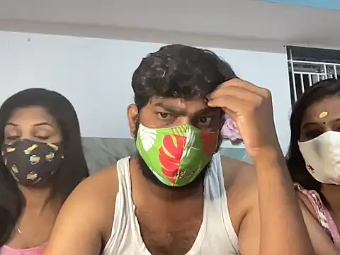 Snapshot of Tamil_india_couples_ chatting on 05.25.26 Tamil india couples online show from 05.25.26