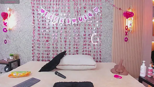 Antonella west online show from 02.17.26