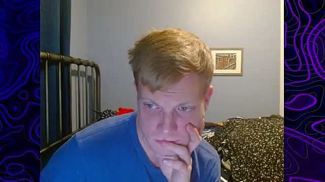 Snapshot of lustylyndon chatting on 10.29.25 lustylyndon online show from 10.29.25