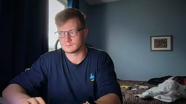 Snapshot of lustylyndon chatting on 06.01.26 lustylyndon online show from 06.01.26