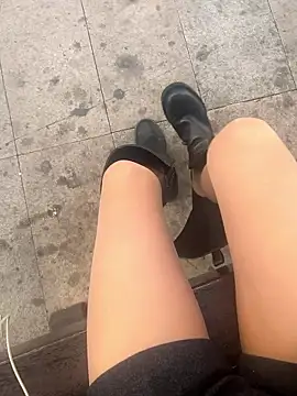 xiaoyuan01 online show from 11.30.25