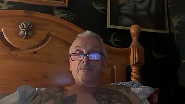 poggles online show from 10.09.25