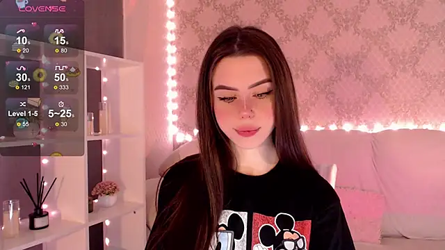 HolyMiax online show from 10.15.25