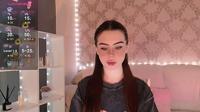 HolyMiax online show from 11.28.25