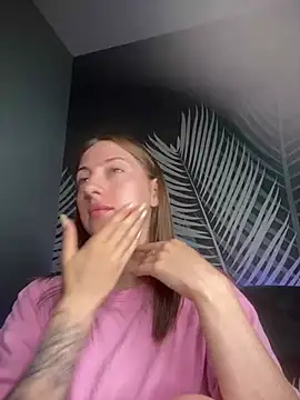 ChristyCrayme online show from 06.04.26