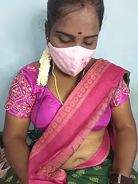 Snapshot of Tamil_riyalini12 chatting on 07.18.26 Tamil riyalini12 online show from 07.18.26