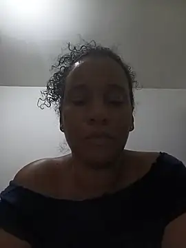 Snapshot of EbonyHorrny chatting on 07.16.26 EbonyHorrny online show from 07.16.26