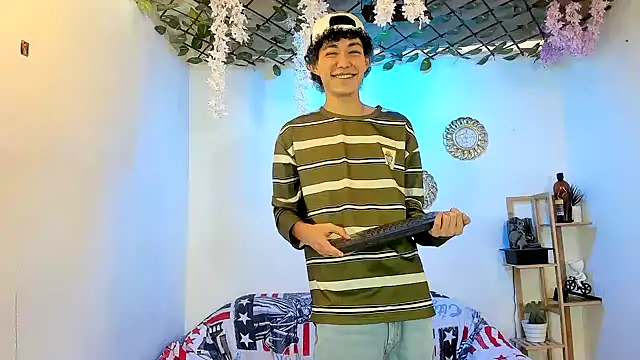 Bastian boyshot77 online show from 11.17.25