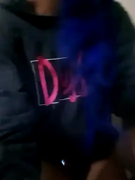 famousfox-69 online show from 09.09.25