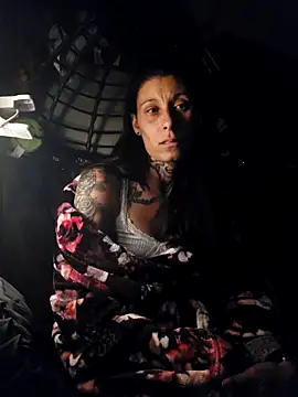 DarkAngelz1 online show from 11.20.25