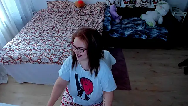 Squirt Kimm online show from 12.17.25