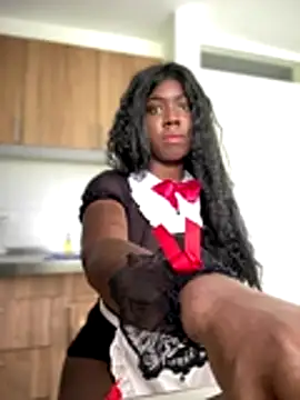 Alexia 24 online show from 10.30.25