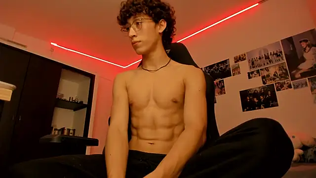 velvet skyn online show from 10.22.25