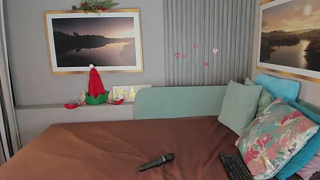 Hailey-Fox online show from 11.09.25