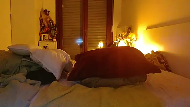 refem9 online show from 11.17.25