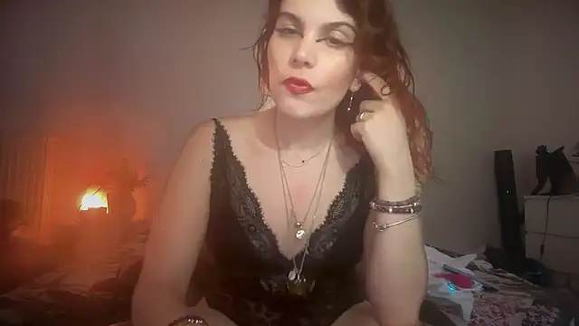 Snapshot of refem9 chatting on 04.22.26 refem9 online show from 04.22.26