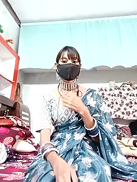 Snapshot of HOT_SHRII chatting on 10.16.25 HOT SHRII online show from 10.16.25