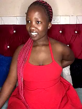 MissREAHx online show from 09.18.25