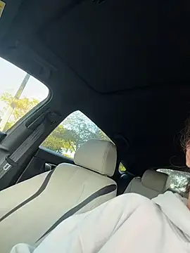 sweetsirenn online show from 12.05.25