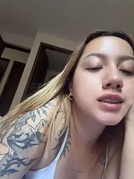 Snapshot of Becca_Johnson_u chatting on 07.17.26 Becca Johnson u online show from 07.17.26
