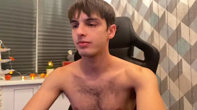 Snapshot of elliot_scott chatting on 10.15.25 elliot scott online show from 10.15.25