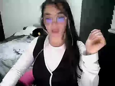 Snapshot of Came-II chatting on 02.03.26 Came-II online show from 02.03.26