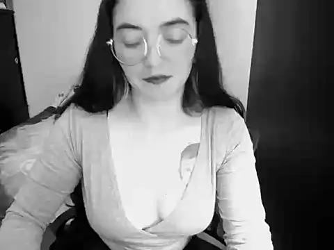 Snapshot of Came-II chatting on 02.17.26 Came-II online show from 02.17.26