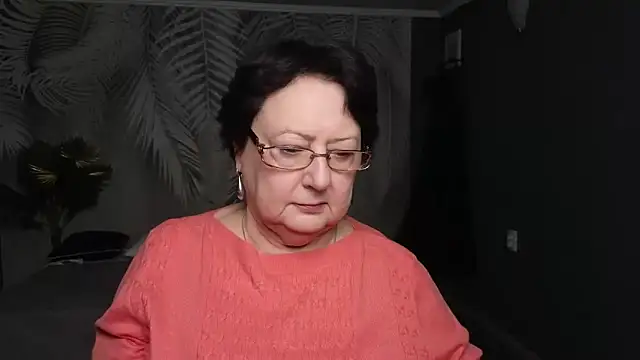 Margo Moll online show from 11.27.25