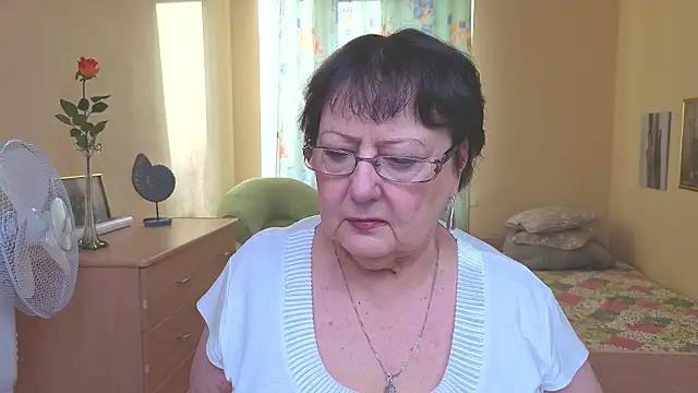 Snapshot of Margo_Moll chatting on 01.16.26 Margo Moll online show from 01.16.26